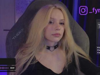 fymryn bongacams stream image