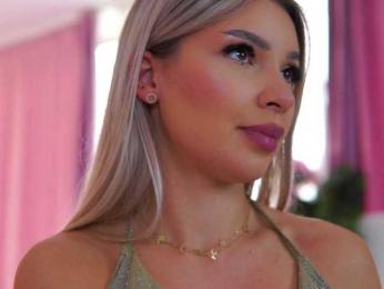 ArtTeasee bongacams stream image, 27.05.2025 08:40