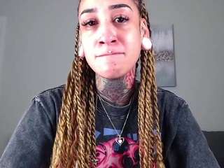 starryari69 camsoda stream image