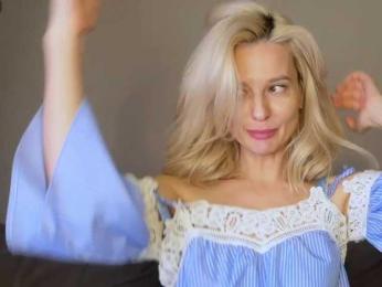 -Molly- bongacams stream image, 27.05.2025 22:50