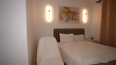 AmyLuxe stripchat stream image