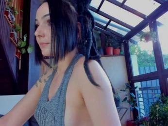 Moona-One bongacams stream image, 30.05.2025 14:30
