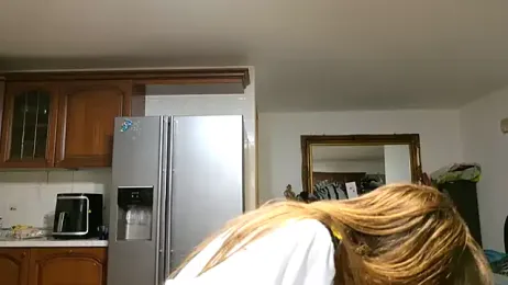 Miaelis stripchat stream image