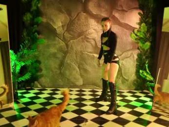 _meganmeow_ chaturbate stream image, 01.06.2025 19:40