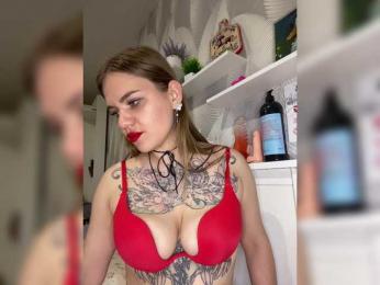 -Tiki-Riki- bongacams stream image