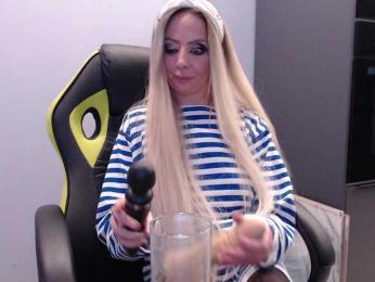 blondalina bongacams stream image