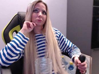 blondalina bongacams stream image