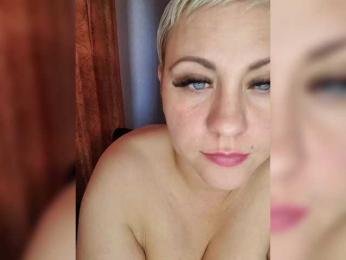 _LEKSA bongacams stream image, 07.06.2025 03:00