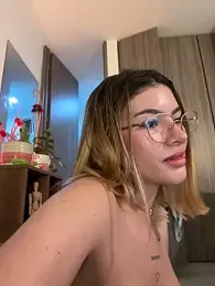 Your_Honeey stripchat stream image