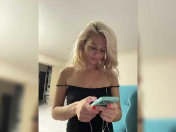 -Molly- bongacams stream image, 10.02.2025 12:00