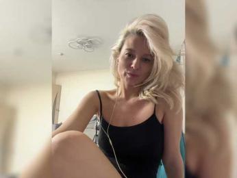 -Molly- bongacams stream image, 10.02.2025 12:00
