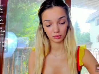 sassyt33n chaturbate stream image