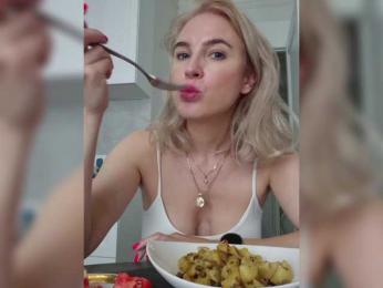 Eseniyavl bongacams stream image