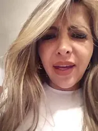 _Abril-Office1 stripchat stream image, 13.06.2025 19:40
