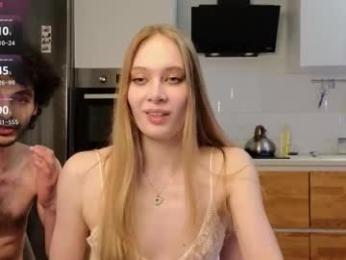 peachcreamcouple chaturbate stream image