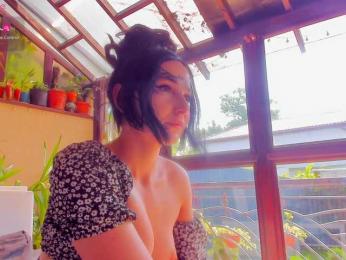Moona-One bongacams stream image, 17.06.2025 08:30