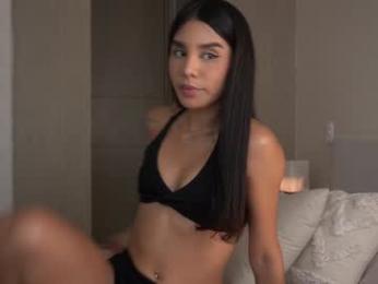 veroniqe_lounge chaturbate stream image, 18.06.2025 00:20