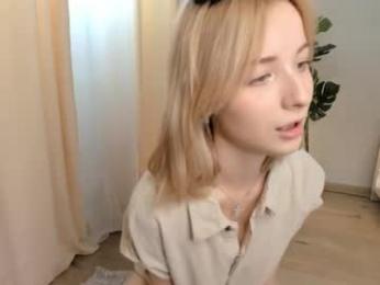 w1xll chaturbate stream image, 19.06.2025 04:20