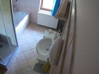 voyeurcam-julmodels-bath-2nd-2 camsoda stream image, 14.06.2025 12:00