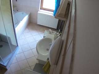 voyeurcam-julmodels-bath-2nd-2 camsoda stream image, 14.06.2025 12:00