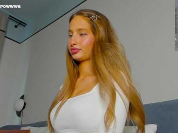 aimeerowwwe bongacams stream image