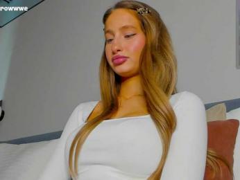 aimeerowwwe bongacams stream image