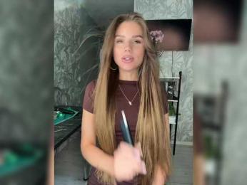 SweetyMia bongacams stream image