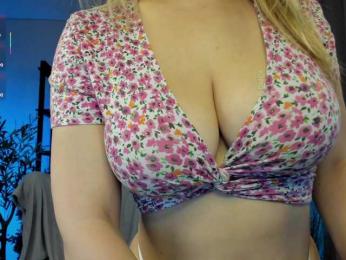 Careful_i_Bite bongacams stream image