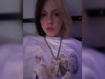 Molly-and-Ewa bongacams stream image, 21.06.2025 14:40