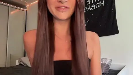 ur_molly stripchat stream image