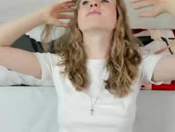 b4by_emilia chaturbate stream image, 22.06.2025 07:10