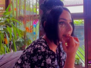 Moona-One bongacams stream image, 24.06.2025 08:50