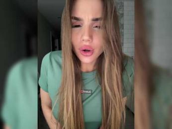 SweetyMia bongacams stream image