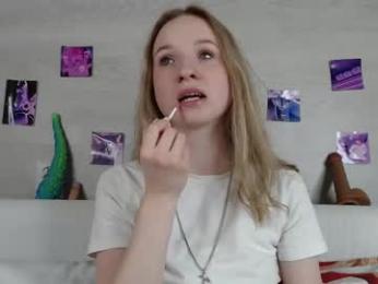 b4by_emilia chaturbate stream image, 26.06.2025 06:50