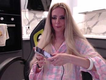 blondalina bongacams stream image