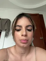 emiss_ stripchat stream image, 11.02.2025 15:30