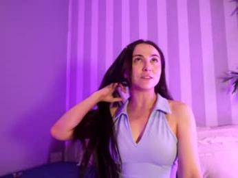 littlee33 chaturbate stream image