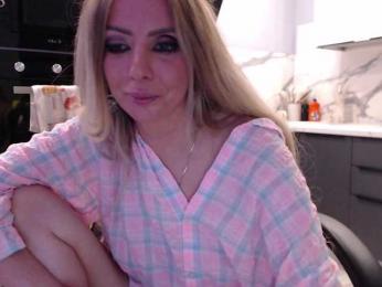 blondalina bongacams stream image