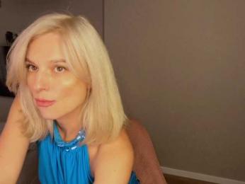 -Molly- bongacams stream image, 05.07.2025 09:30