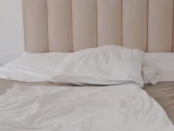 saradiamond01 chaturbate stream image