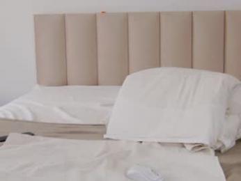 saradiamond01 chaturbate stream image