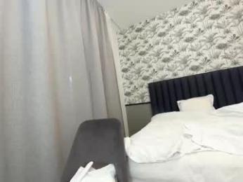 ehotlovea chaturbate stream image, 12.02.2025 00:30