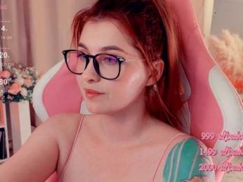 HoneyCherry bongacams stream image
