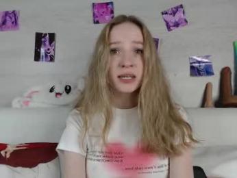 b4by_emilia chaturbate stream image, 16.07.2025 07:20