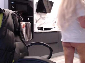 blondalina bongacams stream image