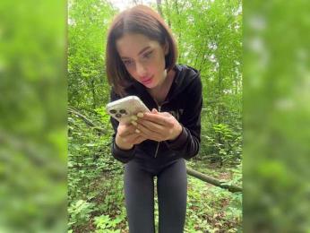 BabyDarii bongacams stream image, 17.07.2025 06:40