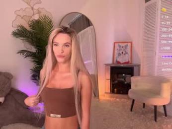 blush_mikki chaturbate stream image