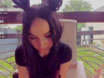 Moona-One bongacams stream image, 18.07.2025 11:40