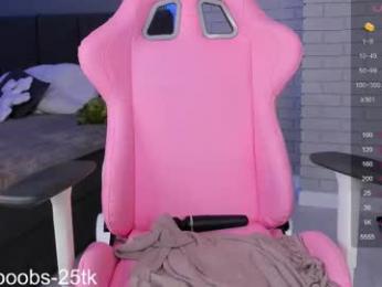 hazel_7 chaturbate stream image, 22.07.2025 03:10