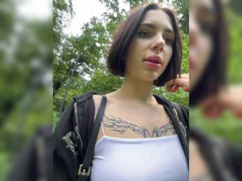 BabyDarii bongacams stream image, 24.07.2025 08:00